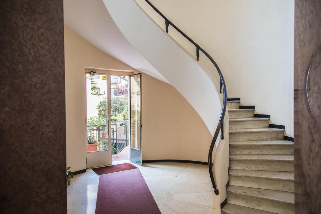 Hemeras Boutique Homes - Design Flats Near The City Center Milaan Buitenkant foto