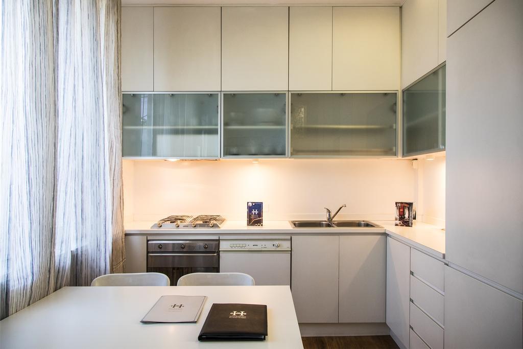 Hemeras Boutique Homes - Design Flats Near The City Center Milaan Buitenkant foto