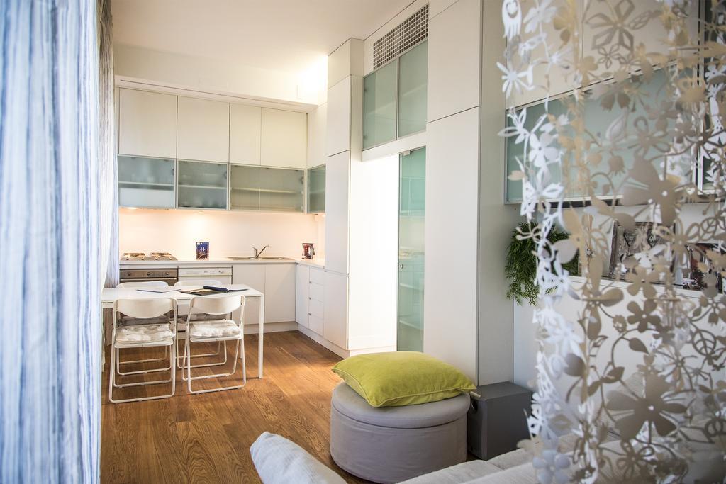 Hemeras Boutique Homes - Design Flats Near The City Center Milaan Buitenkant foto